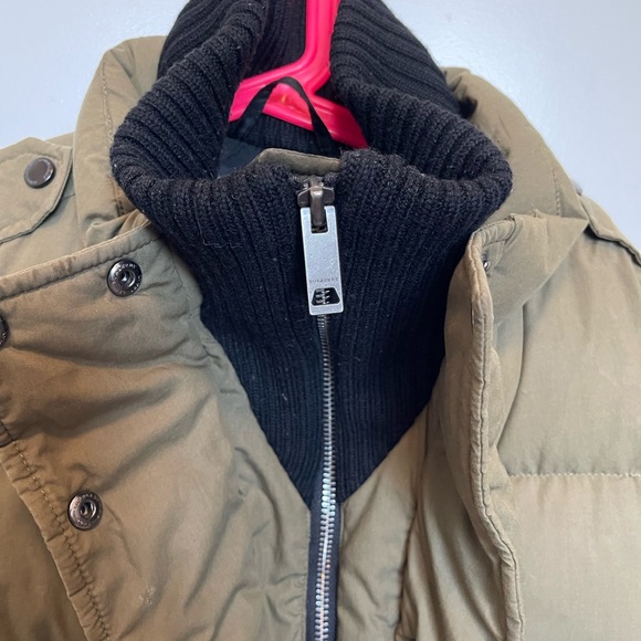 Burberry London Gender Neutral (6Y) Kids Down Puffer Jacket - 100% authentic. - Picture 4 of 11